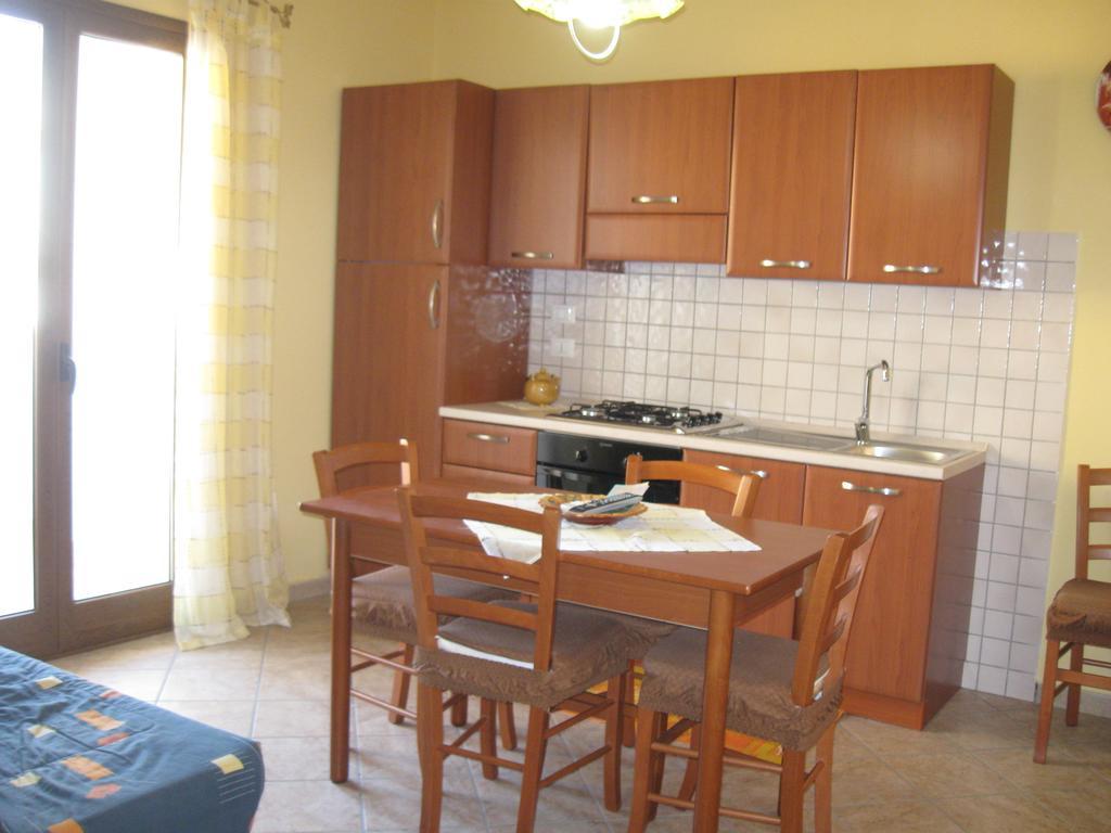 Rosy'S Apartments Trappeto  Pokoj fotografie