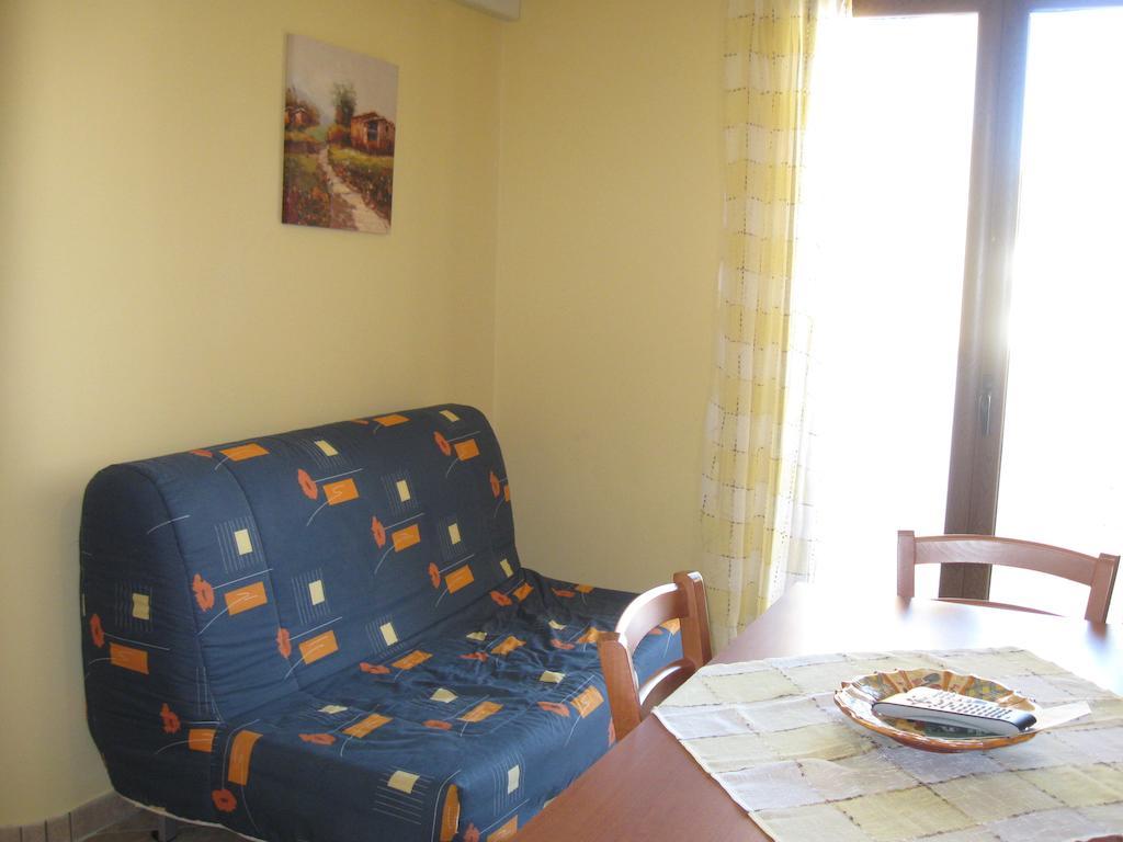 Rosy'S Apartments Trappeto  Pokoj fotografie
